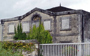 Fassade in Jarnac